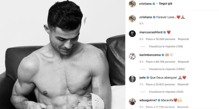 Cristiano Ronaldo con la figlia appena nata (Foto: Instagram)