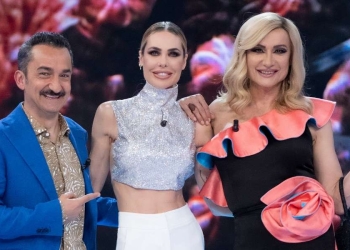 Nicola Savino, Ilary Blasi e Vladimir Luxuria all'Isola dei famosi 2022