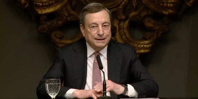 Draghi in conferenza stampa