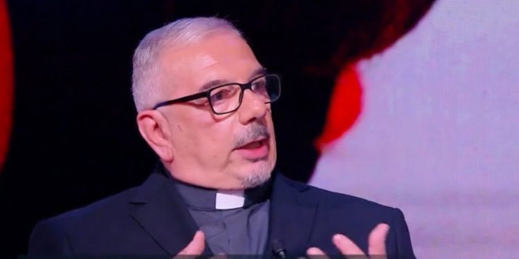 Padre Stefano Caprio (Controcorrente, 2022)