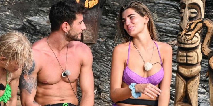 Estefania Bernal e Roger Balduino, L'isola dei famosi 2022 (Foto: web)