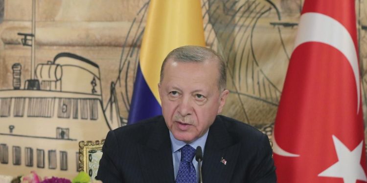 Erdogan, negoziati Ucraina