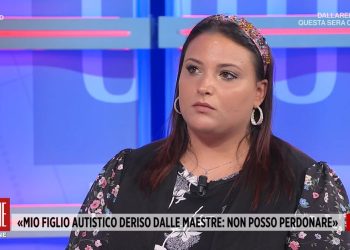 Bimbo autistico deriso da maestre, la mamma a Storie Italiane