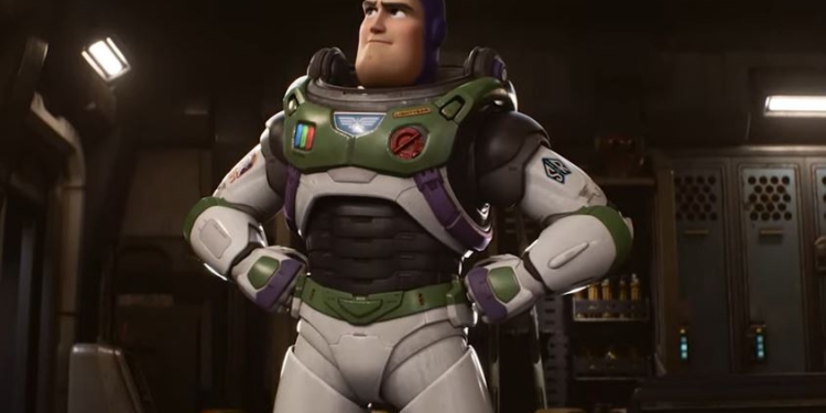 Buzz Lightyear, screen da Youtube