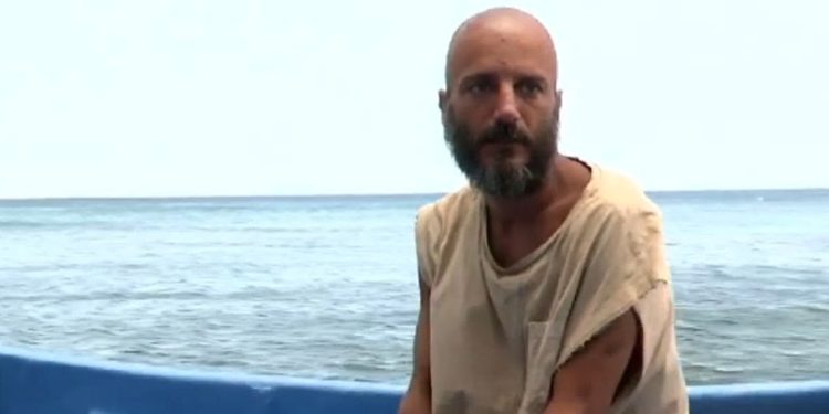 Nicolas Vaporidis, problemi di salute all'Isola dei Famosi (Foto: screenshot)