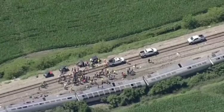 Incidente ferroviario in Missouri (screen da video Daily Mail)