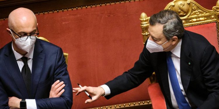 Draghi e D'Incà al Senato