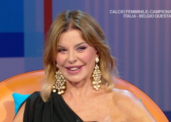 Alba Parietti (Estate in Diretta, 2022)