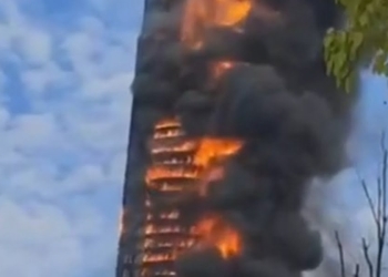 incendio grattacielo cina