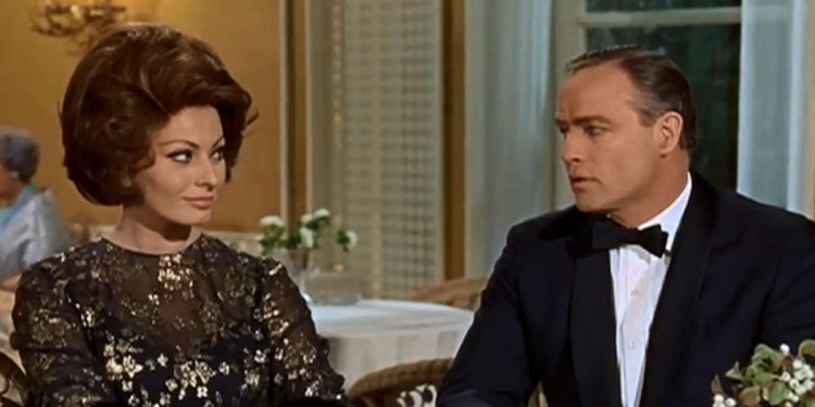 La contessa di Hong Kong, una scena del film