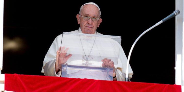 Papa Francesco, Angelus