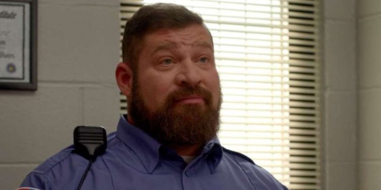 Brad William Henke in "Orange is the new black"