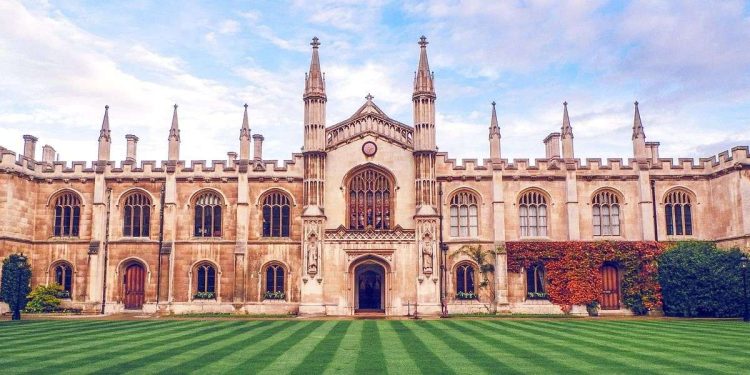 La Cambridge University (Pixabay)