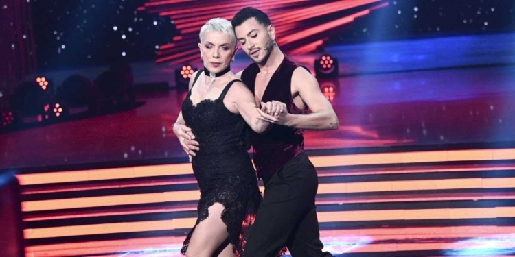 Rosanna Banfi con Simone Casula, Ballando con le stelle Finale