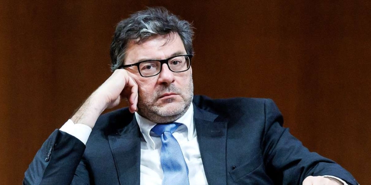 Giancarlo Giorgetti, ministro dell'Economia (LaPresse)