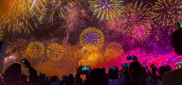 Auguri Di Buon Anno E Capodanno Frasi Pensieri E Aforismi Da Dedicare Che Sia Il