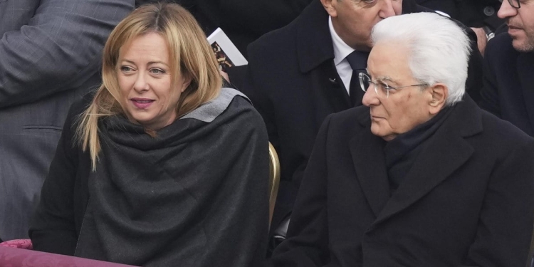 Meloni con Mattarella