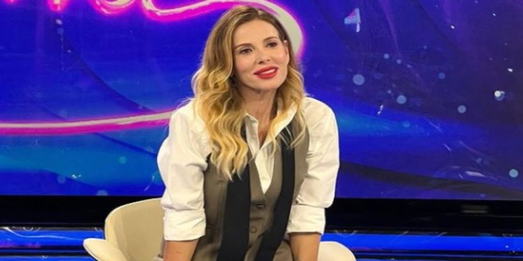 Alessia Marcuzzi debutta in Rai con Boomerissima. (Foto: Web)