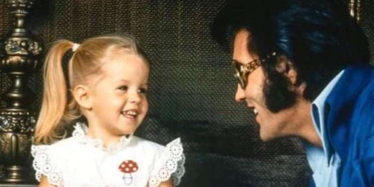 Lisa Marie con il padre Elvis Presley