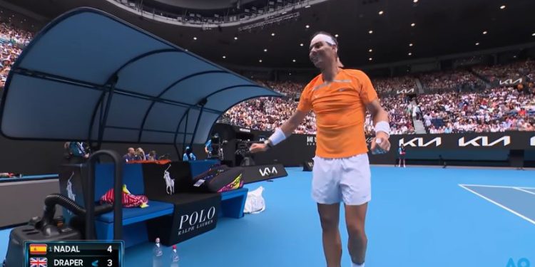 Rafael Nadal salta gli Australian Open 2024 (screenshot da Youtube)