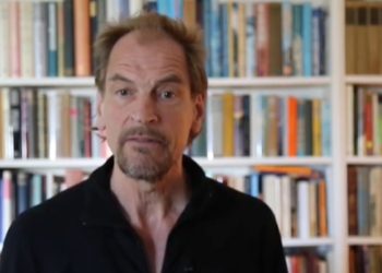 Julian Sands (screen da YouTube)