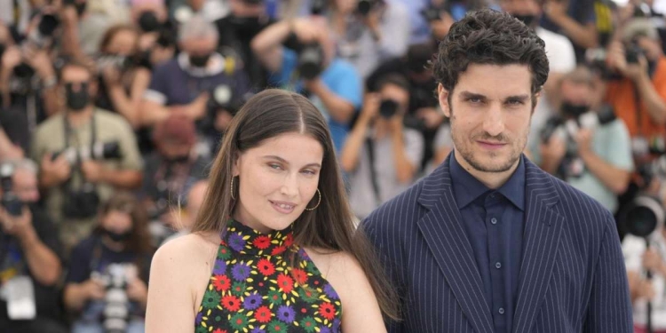 Laetitia Casta, left, Louis Garrel (LaPresse)