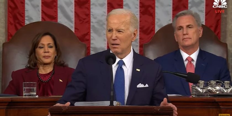 Biden, via ai 'climate corps': giovani formati su energia pulita e cambiamento climatico