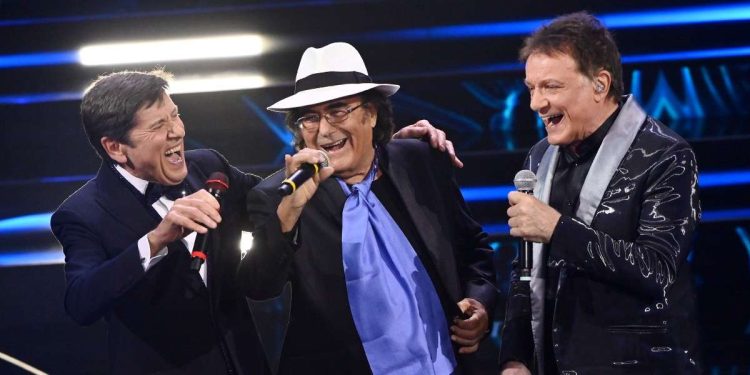 Gianni Morandi, Al Bano e Massimo Ranieri sul palco del Festival di Sanremo 2023 (Lapresse)