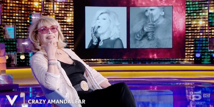 Amanda Lear a Verissimo