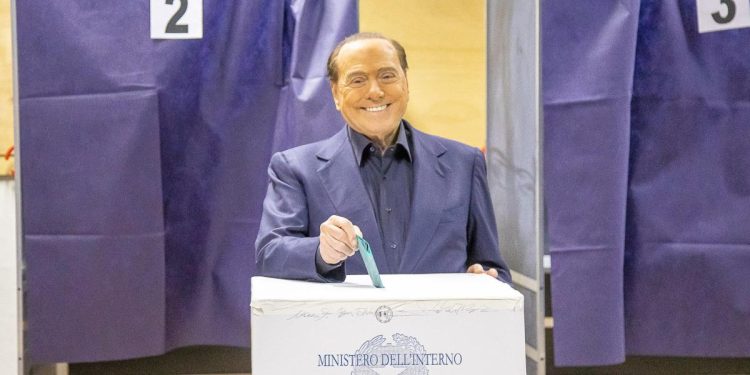 Berlusconi, Regionali Lombardia