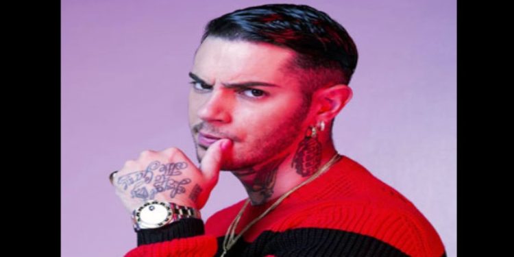 Bambino umiliato dalla maestra: "Emis Killa non è tuo zio!". (Foto: Web)