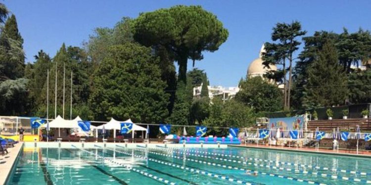 La Piscina delle Rose all'Eur, Roma