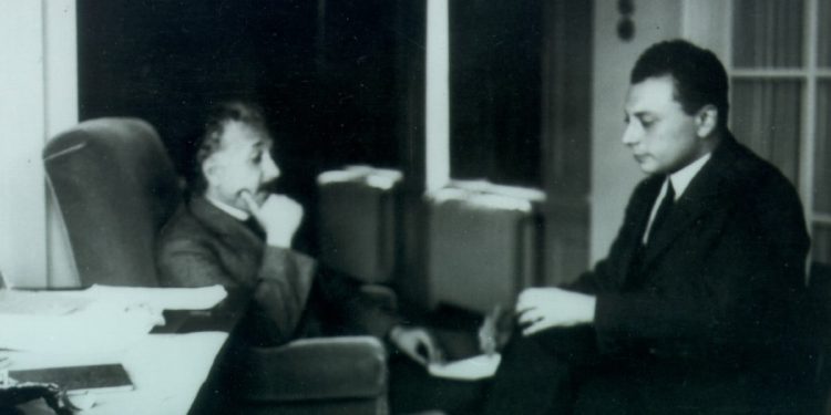 Albert Einstein (a sin.) e Wolfgang Pauli (foto dal sito di Gabriella Greison)