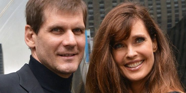 Carol Alt assieme ad Alexei Yashin