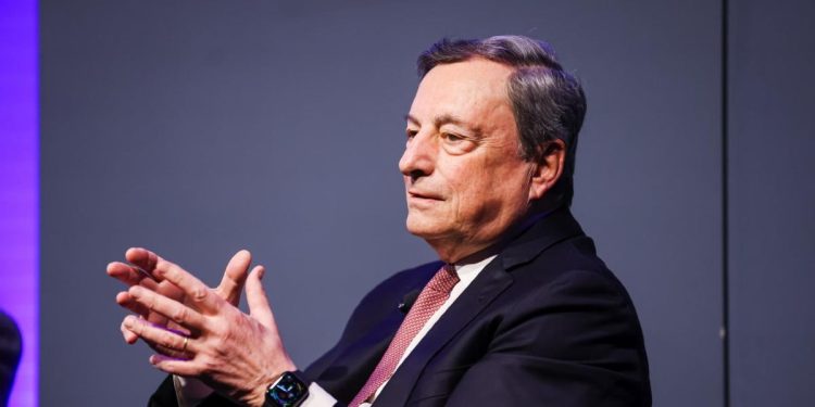 Mario Draghi (LaPresse)