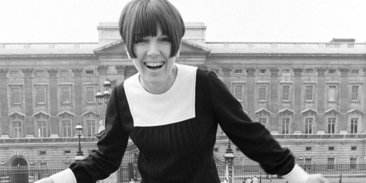 Mary Quant, la regina delle minigonne (Twitter)