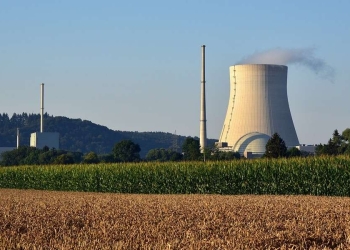 La centrale nucleare Isar 2 in Baviera (Foto di Leopictures da Pixabay)