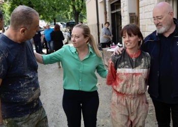 Meloni e Bonaccini nei comuni alluvionati