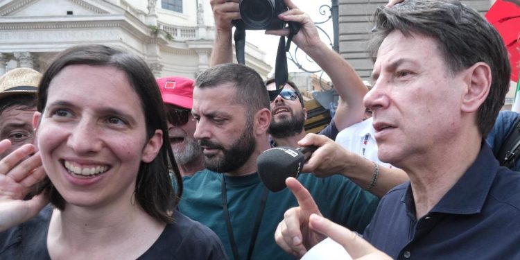 Conte e Schlein al corteo Cgil