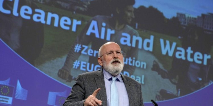 Timmermans, Ue