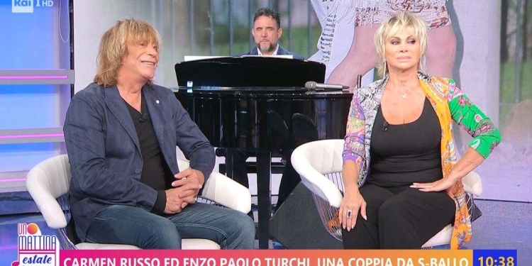 Carmen Russo ed Enzo Paolo Turchi a Uno Mattina Estate