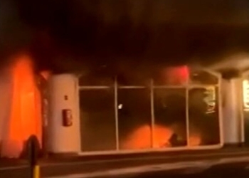 Incendio all'aeroporto di Catania, screen da Youtube