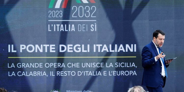 Salvini, l'Italia dei Sì