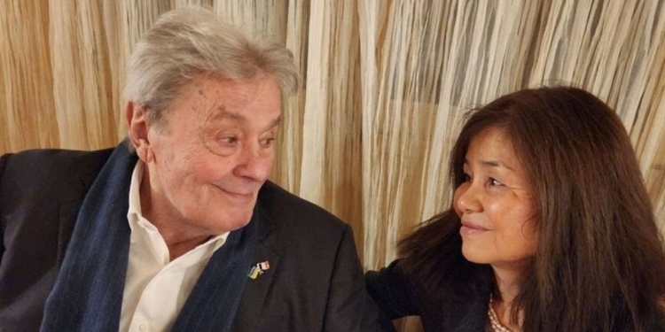 Alain Delon e Hiromi Rollin