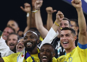 Cristiano Ronaldo con la maglia dell'Al Nassr (LaPresse)