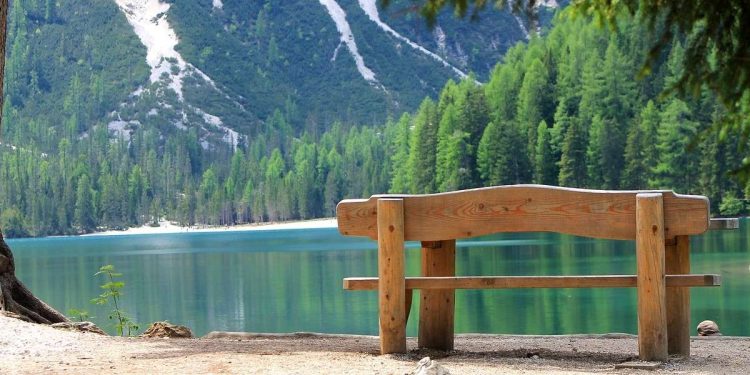 Lago di Braies (Foto di Renate Dohr da Pixabay)