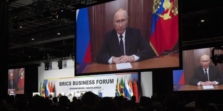 Putin, vertice BRICS