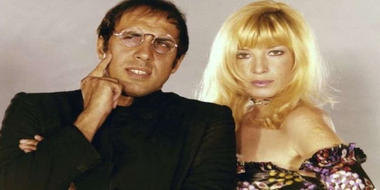 Adfriano Celentano e Monica Vitti in uno scatto dal set (Foto web)