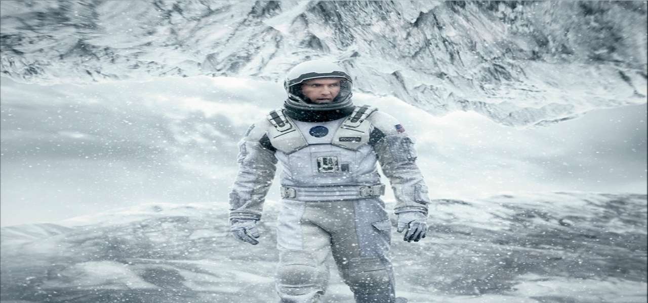 Interstellar, Italia 1/ Christopher Nolan dirige un cult di