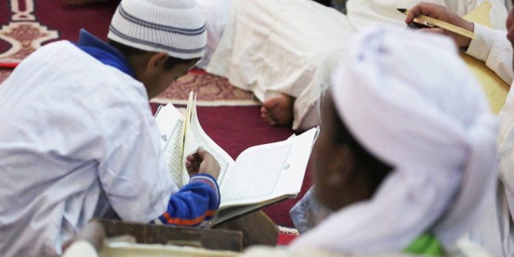 Ecole Coranique dans une mosquee au sud de l'Algerie (Foto: 2014, LaPresse)